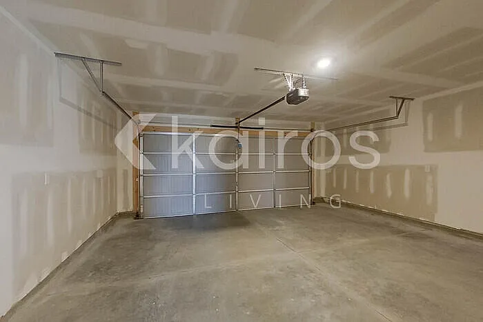 47 Springdale Rd — Photo 24