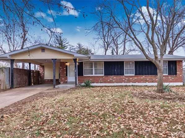 6272 Treeridge Trl, Saint Louis, MO 63129