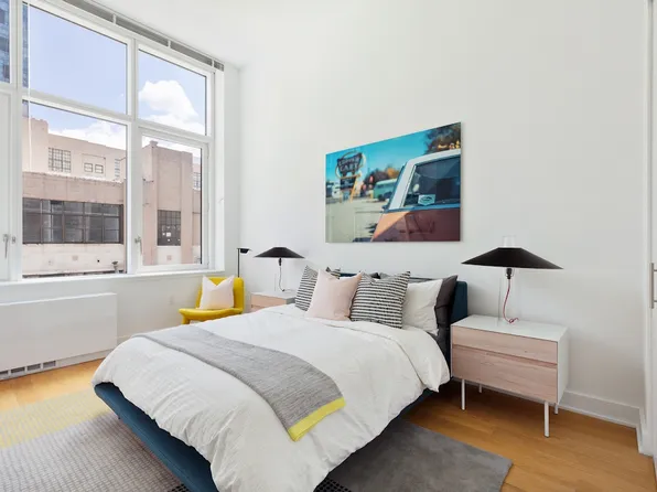 43-22 Queens Street image 1 of 9