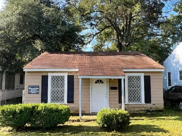 2721 Lindholm St, Shreveport, LA 71108