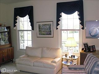5th image of 624 Observatory Dr