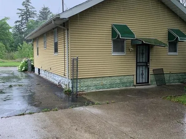 749 E Russell Ave, Flint, MI 48505