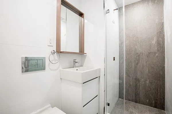 Rented by Triplemint | media 14