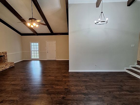 3rd image of 9 Pickens St