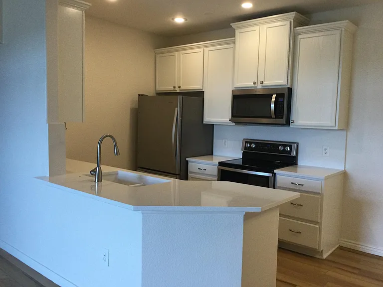 18669 Stroh Rd #105 — Photo 9