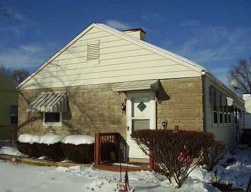 1st image of 429 E Chippewa Ave