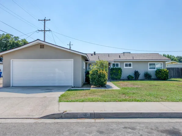 1940 Lindquist St, Kingsburg, CA 93631