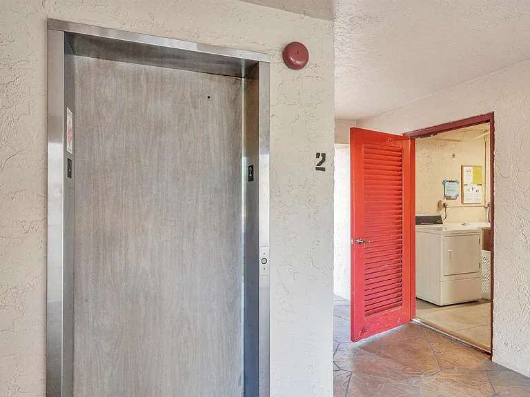 1035 Country Club Dr #407 — Photo 43