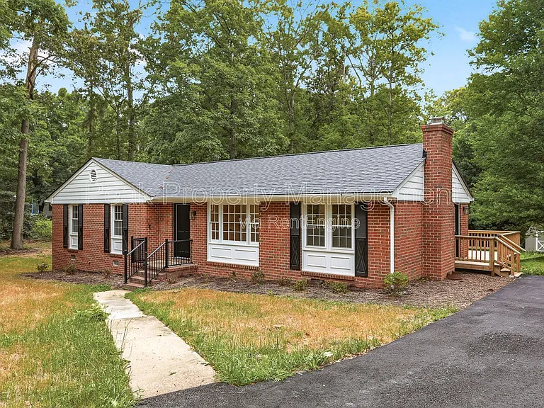 14613 Happy Hill Rd — Photo 2