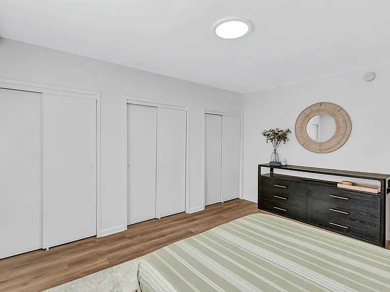 Infinity Apartments — Photo 32