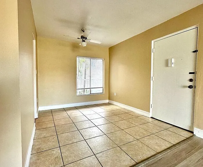 1830 Maravilla Ave #321 — Photo 7