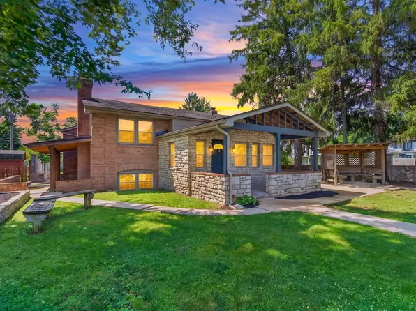 17 E Oak St, Canal Winchester, OH 43110