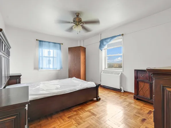 6 Fordham Hill Oval image 19 of 25