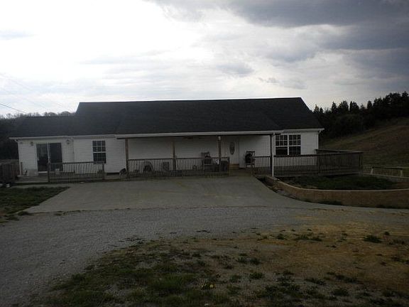 2nd image of 250 Ogg Ln