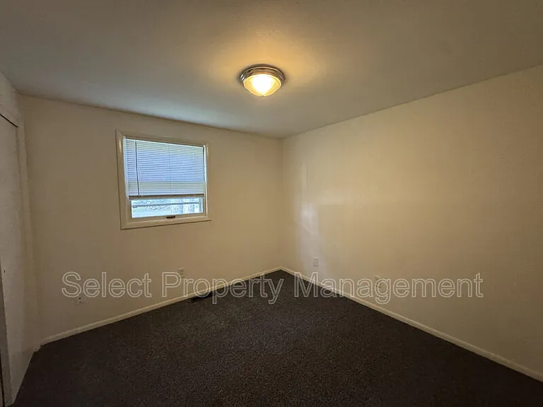 7001 Blake Dr — Photo 15