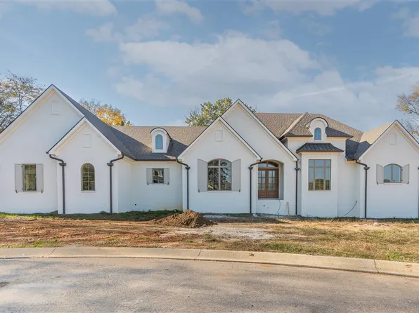 1609 Blair Ct, Bowling Green, KY 42104