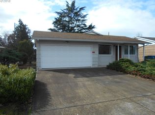 1620 Rainier Rd, Woodburn, OR 97071