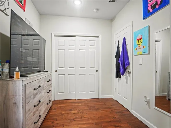 244 Clinton Avenue image 26 of 37