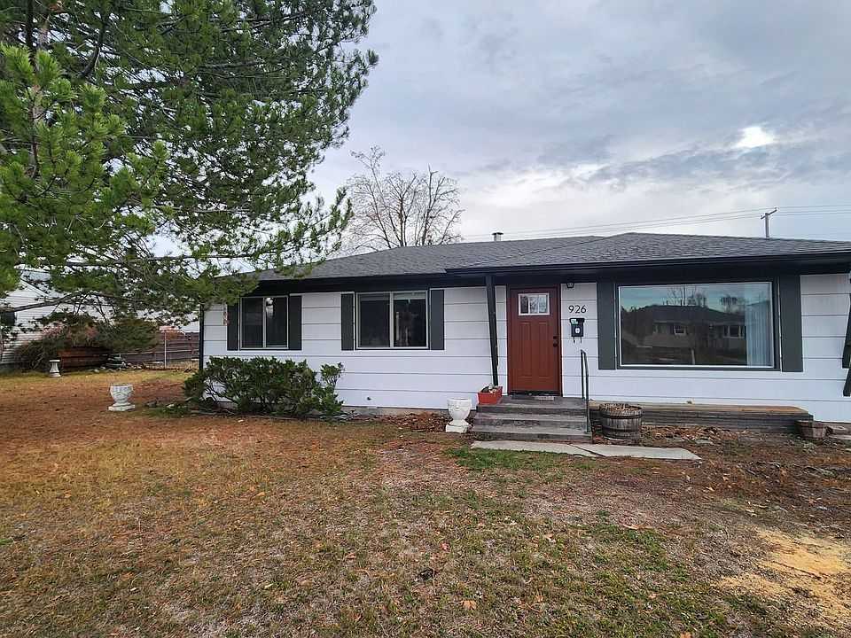 1st image of 926 Longstaff St
