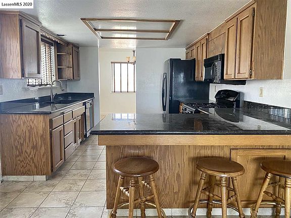 4th image of 471-195 Linco Ln