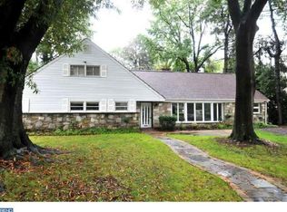 305 Bok Rd, Wyncote, PA 19095