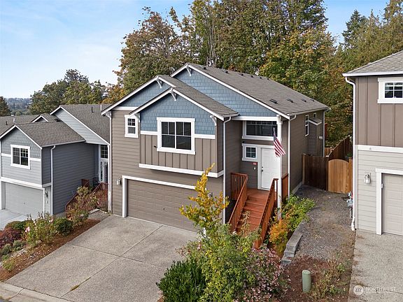 2nd image of 7115 17th Place SE