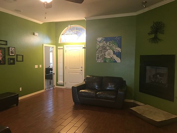 5th image of 324 SW 173rd St