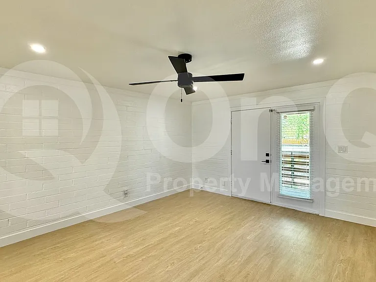 1840 W Thomas Rd #16 — Photo 7