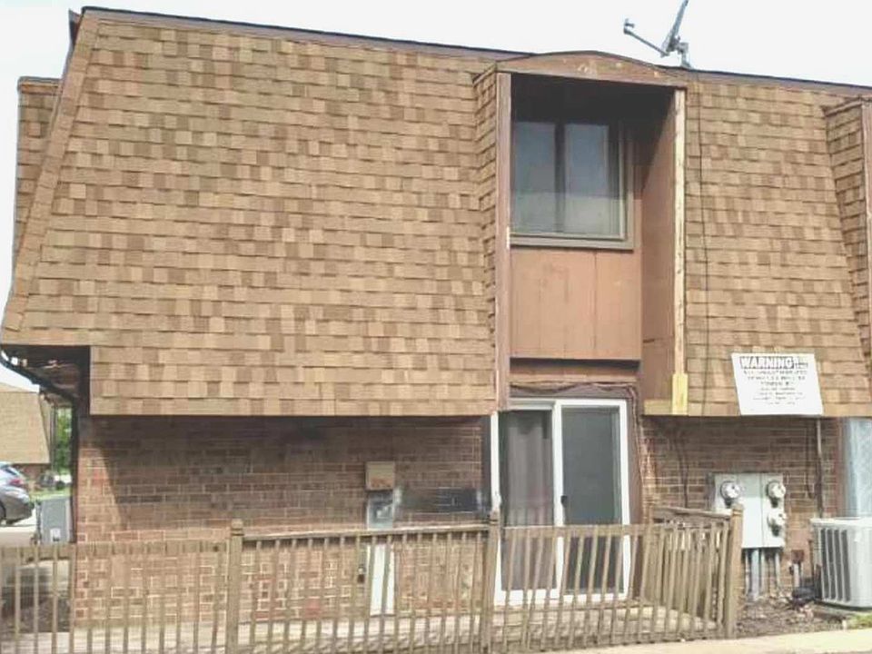 1st image of 12739 S Kenneth Ave #L
