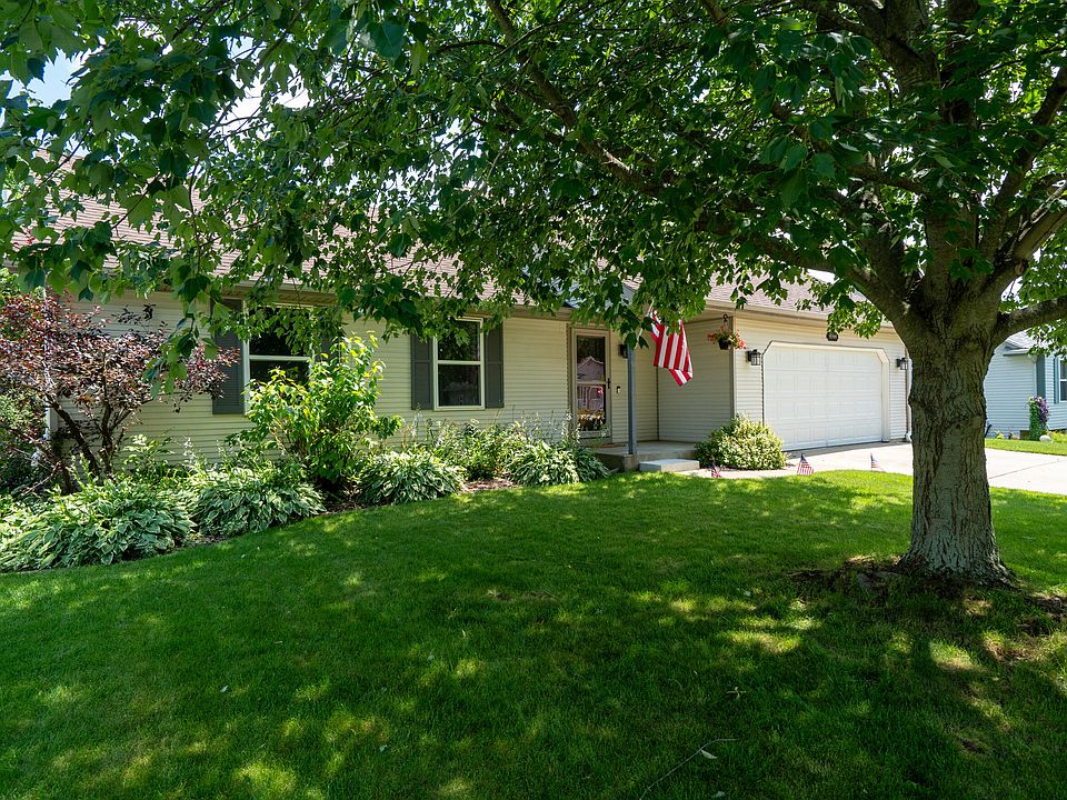 1st image of 4944 Black Oak Ln