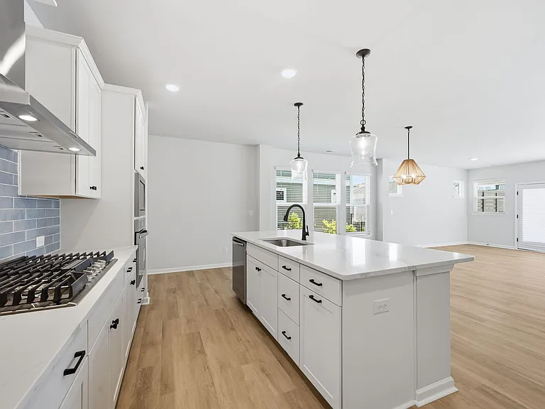 10134 Mamillion Dr — Photo 15