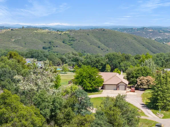 3150 Pinchem Creek Dr, Rescue, CA 95672