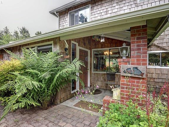 2nd image of 1514 186th Ln