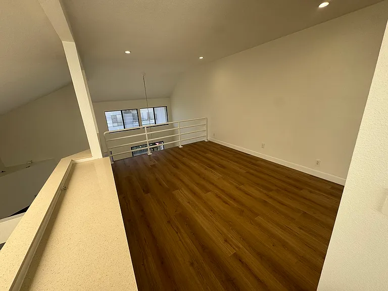 13331 Moorpark St #336 — Photo 9