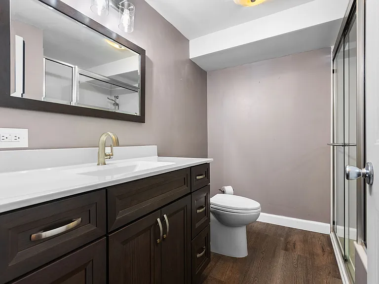 701 Oak Run Ln — Photo 32
