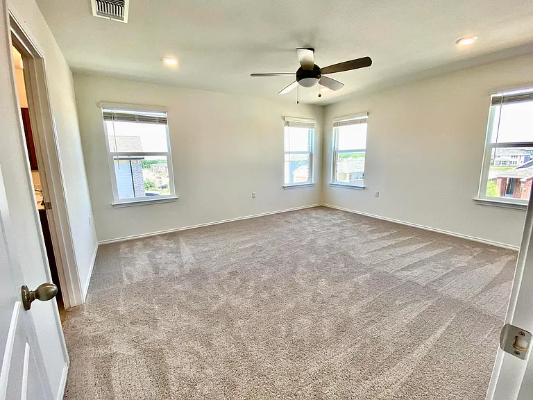 4701 Cobalt Ln — Photo 5