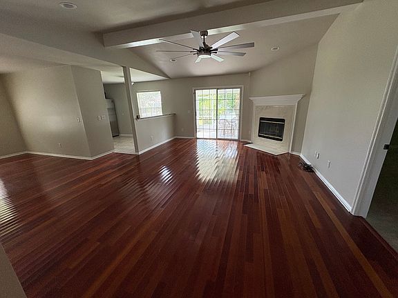 Living/Dining Space