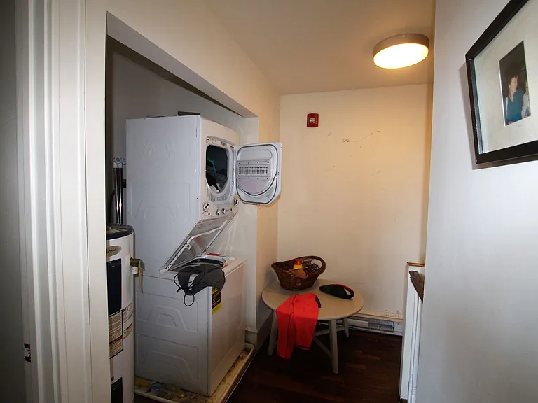 2831 W Girard Ave #2 — Photo 8