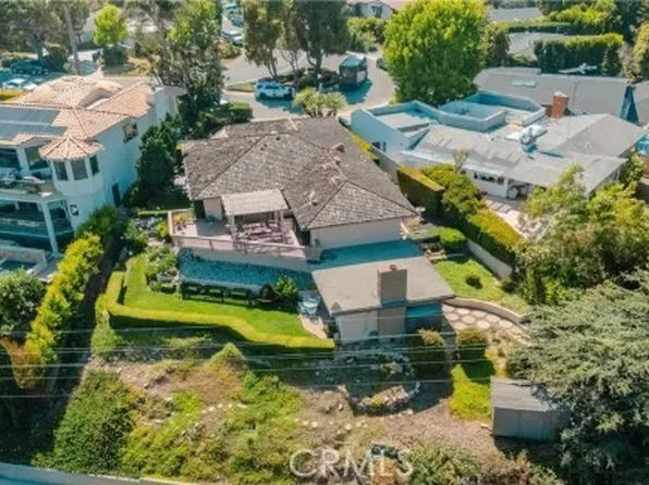 730 Saint James Pl, Newport Beach, CA 92663