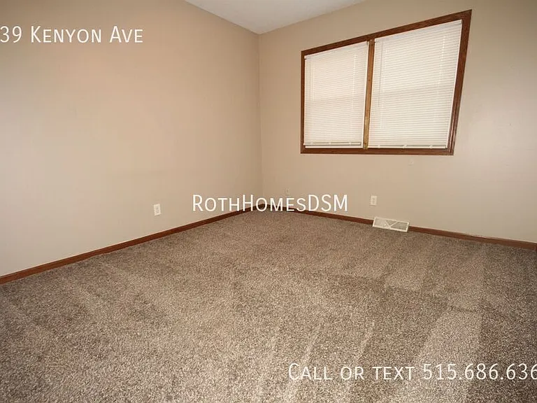 939 Kenyon Ave — Photo 8