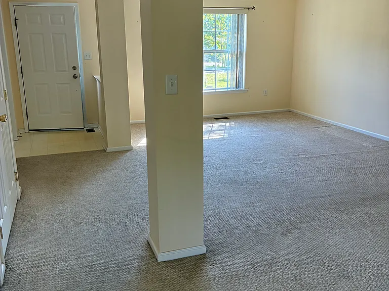 1010 Dorset Dr — Photo 4