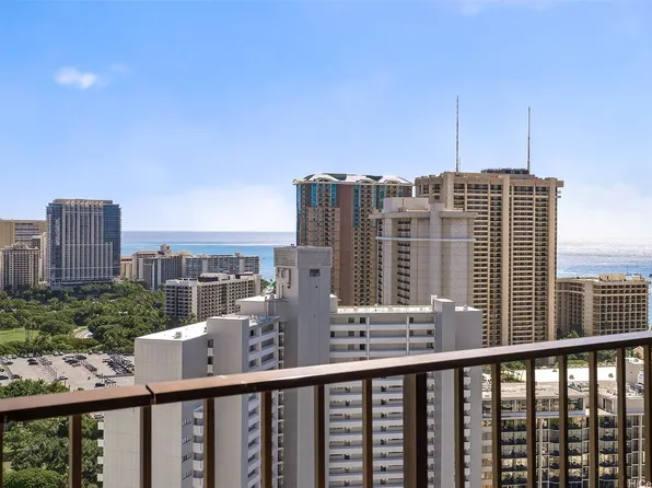 411 Hobron Ln APT 3203, Honolulu, HI 96815