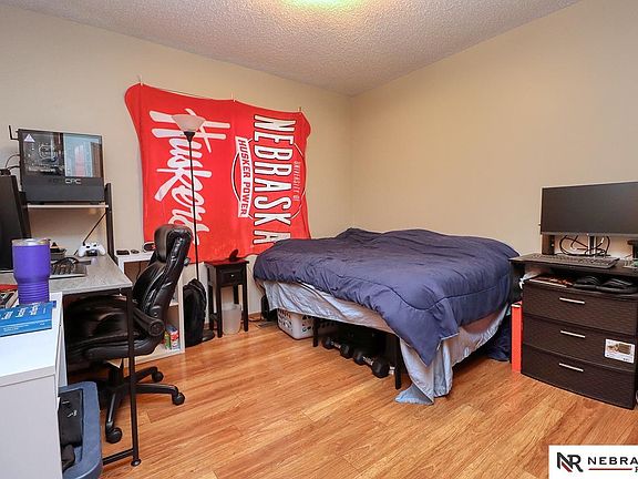 5th image of 1565 Cedar Crest Dr
