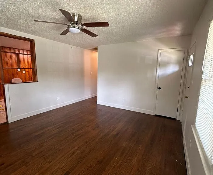 4410 Brooktree Dr — Photo 6