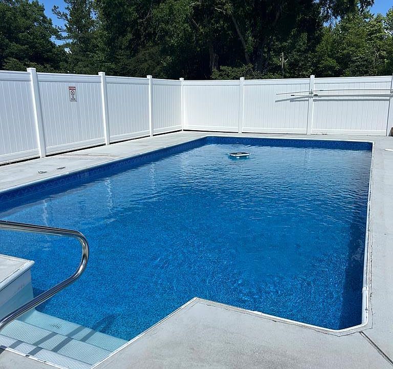 1st image of 155 Windflower Dr