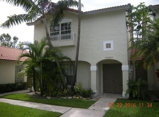 10880 NW 8th St, Pembroke Pines, FL 33026