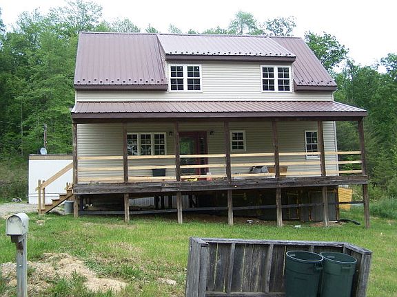 4th image of 586 Franklin Holw