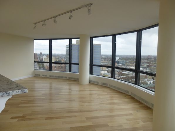 5415 N Sheridan Rd APT 2311, Chicago, IL 60640