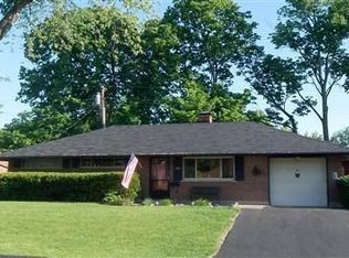 282 Ironwood Dr, Dayton, OH 45449