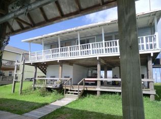 1238 Boyt Rd, Crystal Beach, TX 77650